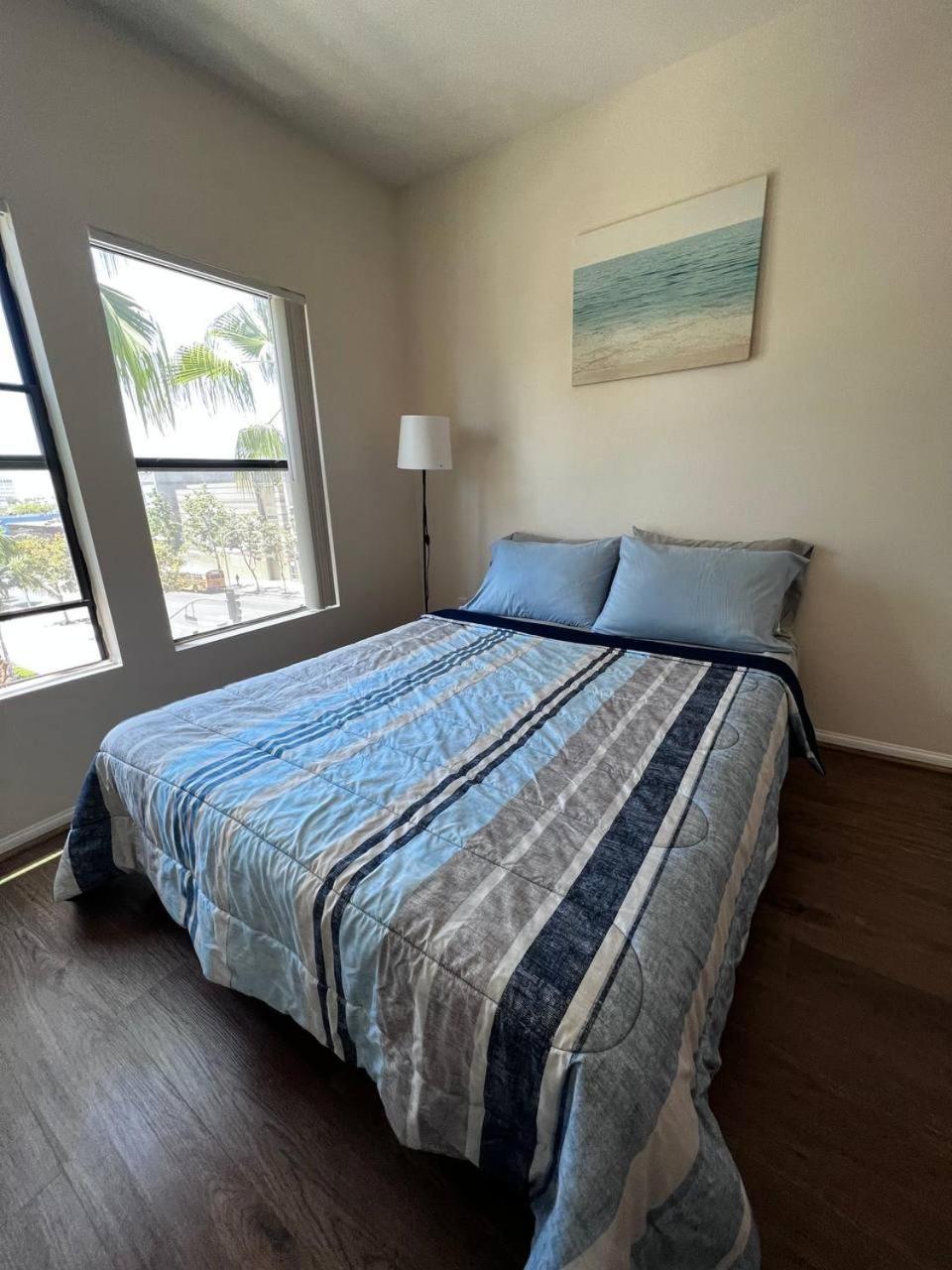 Aparthotel Socal Lux On Miramar Los Angeles Zewnętrze zdjęcie